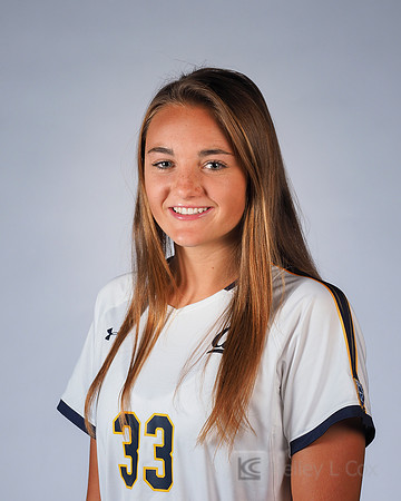 Molly Neach (33)