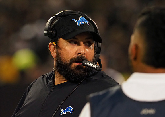 NFL: Detroit Lions at Oakland Raiders