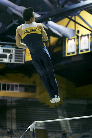 Cal Men's Gymnastics vs Stanford