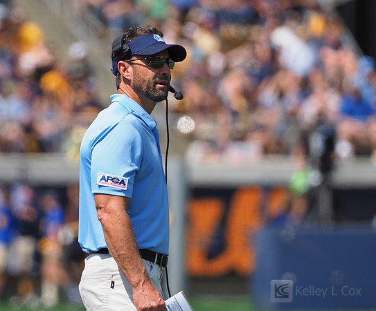 NCAA Football: North Carolina at California