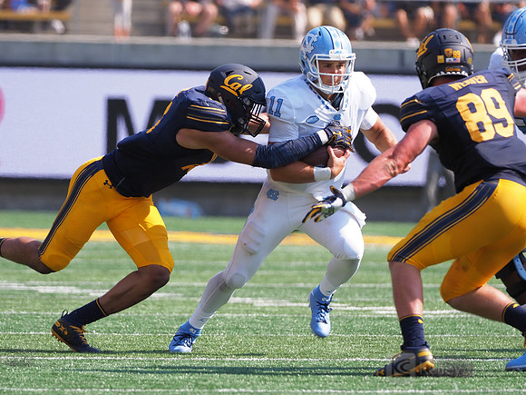 NCAA Football: North Carolina at California