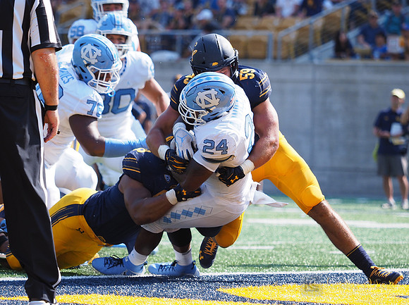 NCAA Football: North Carolina at California