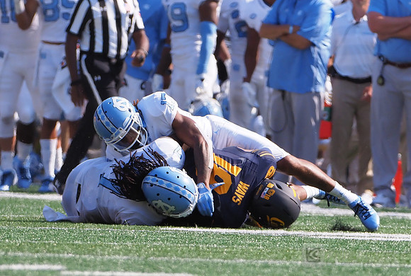 NCAA Football: North Carolina at California