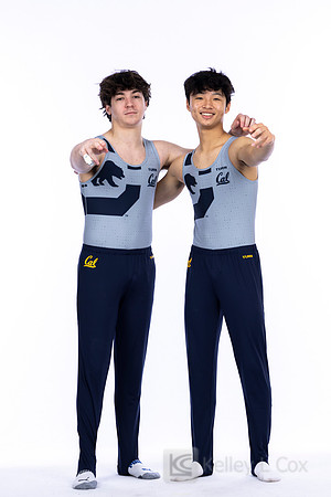 Ari Bekker, Harry Kim