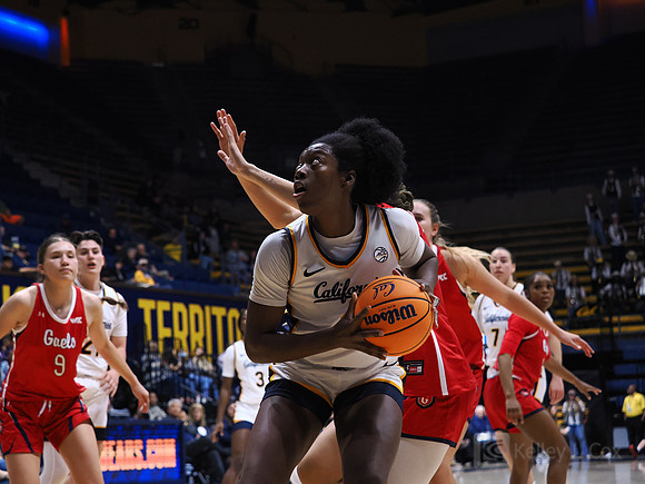 Women’s Basketball: California Golden Bears vs Saint Mary’s Gaels