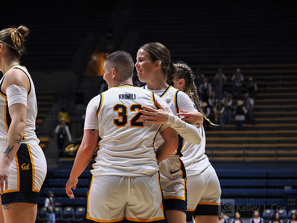 Ioanna Krimili (32), Alma Elsnitz (11)