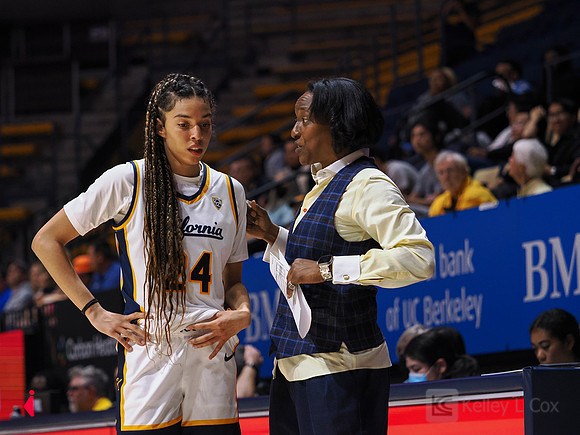 McKayla Williams (24), Charmin Smith