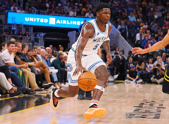 NBA: Minnesota Timberwolves at Golden State Warriors