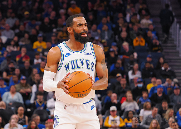 NBA: Minnesota Timberwolves at Golden State Warriors