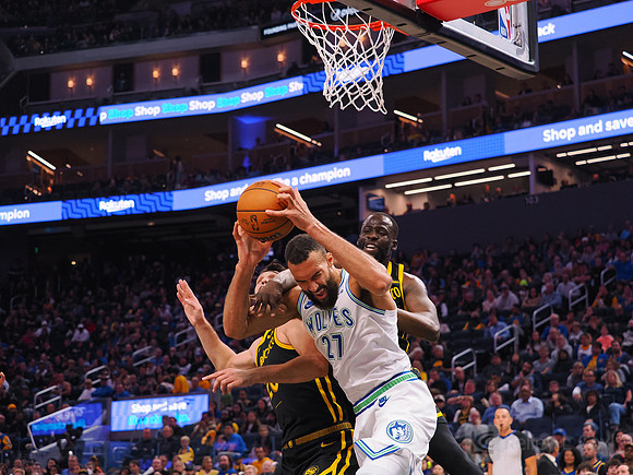 NBA: Minnesota Timberwolves at Golden State Warriors
