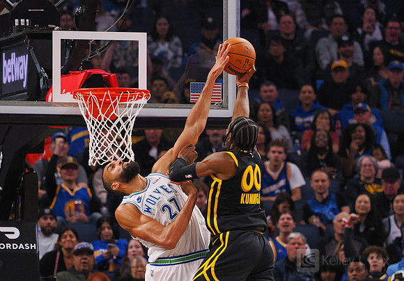NBA: Minnesota Timberwolves at Golden State Warriors