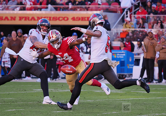 NFL: Tampa Bay Buccaneers at San Francisco 49ers