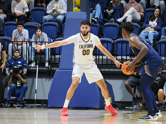 Mens Basketball: California Golden Bears vs Montana State Bobcats