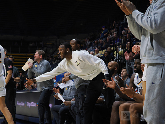 Mens Basketball: California Golden Bears vs Montana State Bobcats