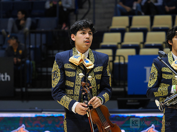 Mens Basketball: California Golden Bears vs Montana State Bobcats
