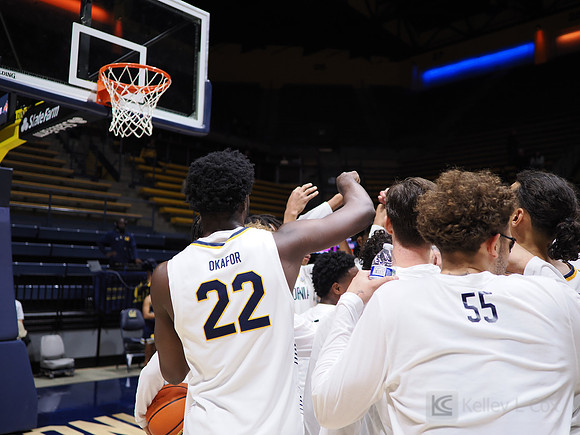 Mens Basketball: California Golden Bears vs Montana State Bobcats