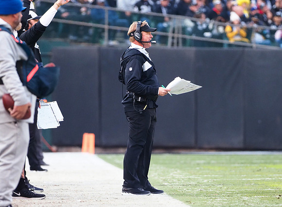 NFL: Pittsburgh Steelers at Oakland Raiders
