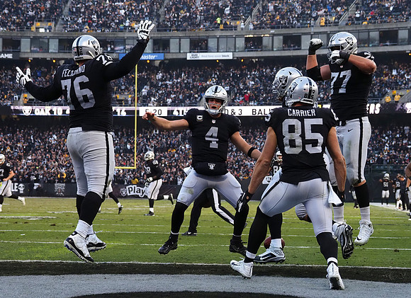 NFL: Pittsburgh Steelers at Oakland Raiders