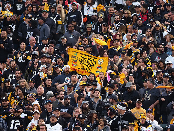 NFL: Pittsburgh Steelers at Oakland Raiders