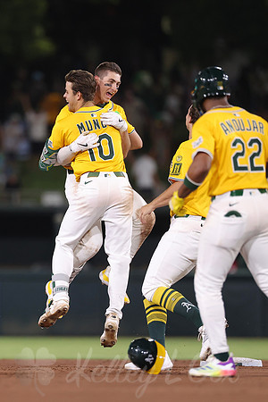Atlanta Braves v Athletics