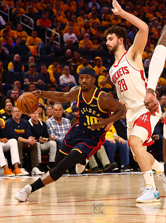 NBA: Playoffs-Houston Rockets at Golden State Warriors