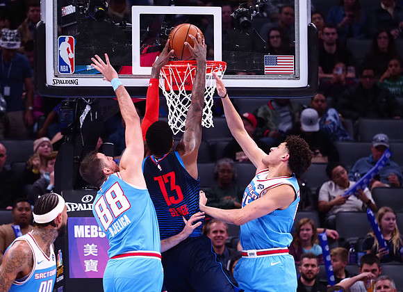 NBA: Oklahoma City Thunder at Sacramento Kings