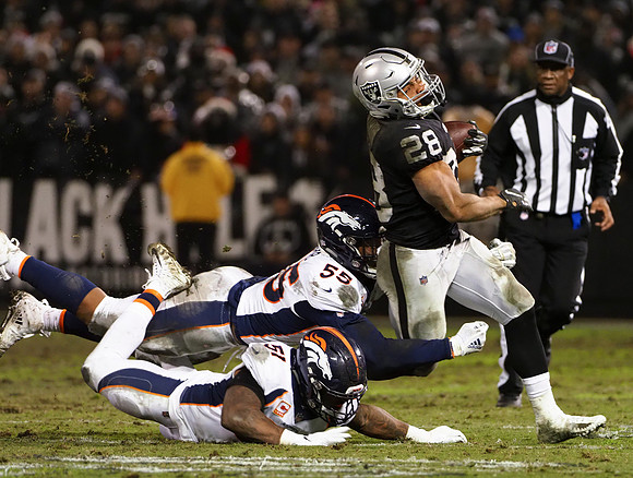 NFL: Denver Broncos at Oakland Raiders