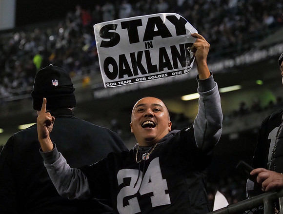 NFL: Denver Broncos at Oakland Raiders