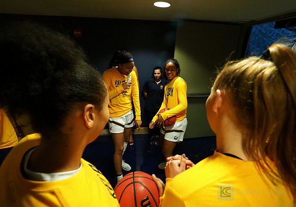 Women's College Basketball: University of Connecticut Huskies at California Golden Bears
