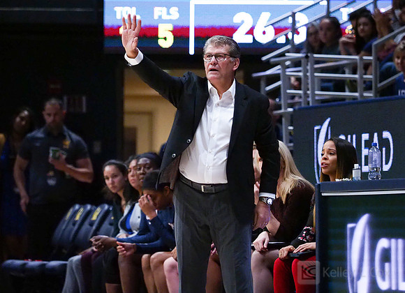 Geno Auriemma