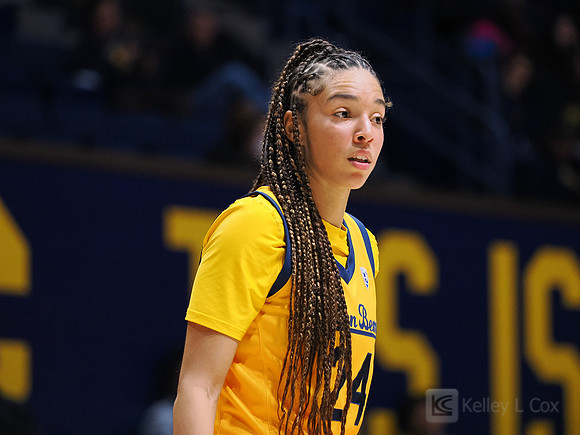 McKayla Williams (24)