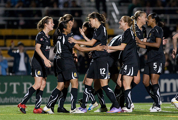 FC Gold Pride vs Sky Blue FC