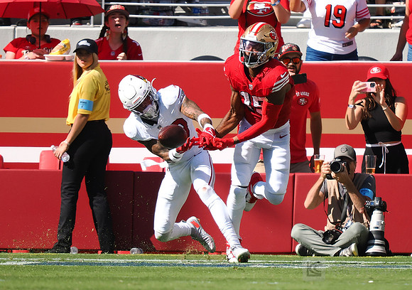 NFL: Arizona Cardinals at San Francisco 49ers