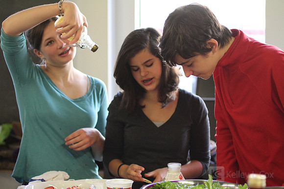 Out of the Box - Sprouts Cooking Club