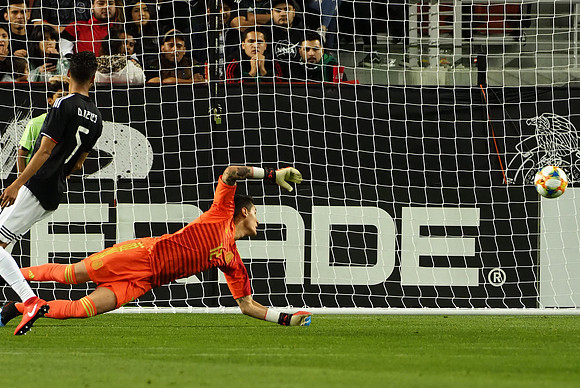 Soccer: Paraguay at Mexico