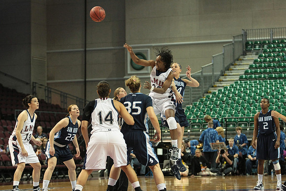 NCAA Basketball: WCC Championships
