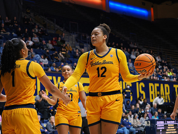 Leilani McIntosh (1), Ila Lane (12)