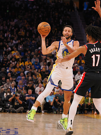 NBA: Portland Trail Blazers at Golden State Warriors