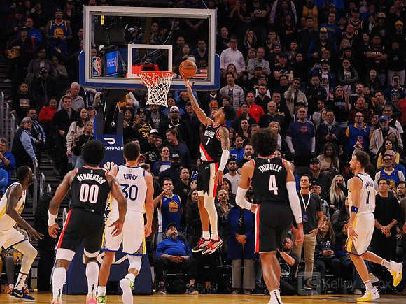NBA: Portland Trail Blazers at Golden State Warriors