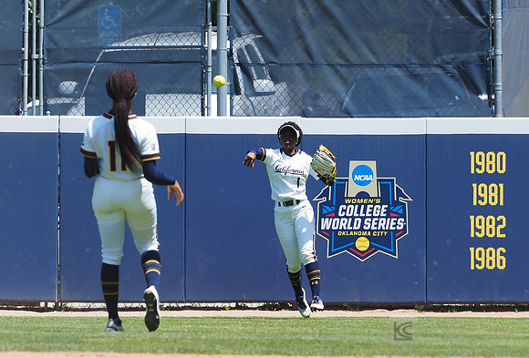 Destiny Blueford (11), Amani Bradley (1)
