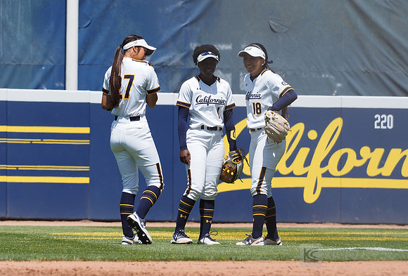 Sabrina Nunez (27), Amani Bradley (1), Jordan Fines (18)