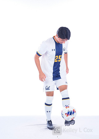 Jun Lee (25)