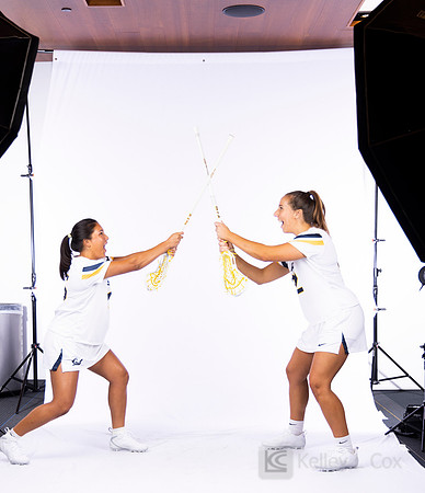 Caroline Roxas, Charlotte Smith