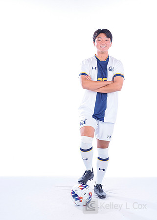Jun Lee (25)
