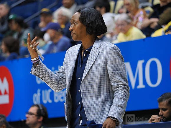 Womens Basketball: California Golden Bears vs Washington Huskies