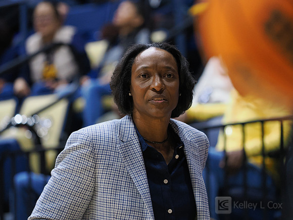 Womens Basketball: California Golden Bears vs Washington Huskies