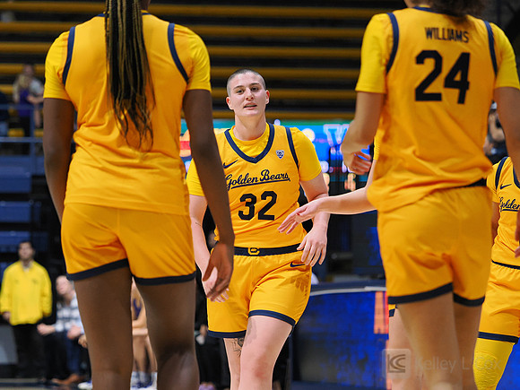 Womens Basketball: California Golden Bears vs Washington Huskies