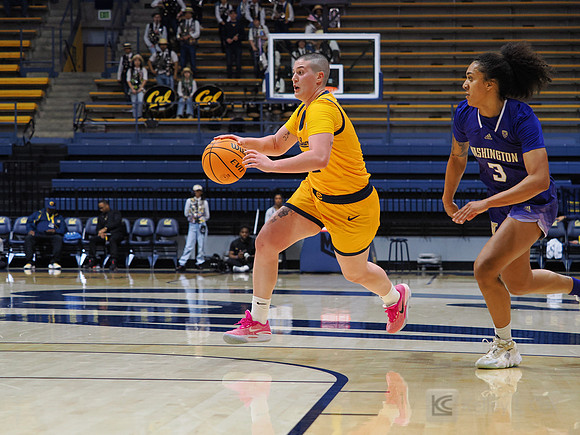 Womens Basketball: California Golden Bears vs Washington Huskies