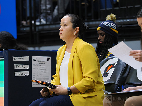 Womens Basketball: California Golden Bears vs Washington Huskies