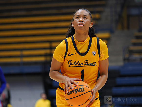 Womens Basketball: California Golden Bears vs Washington Huskies